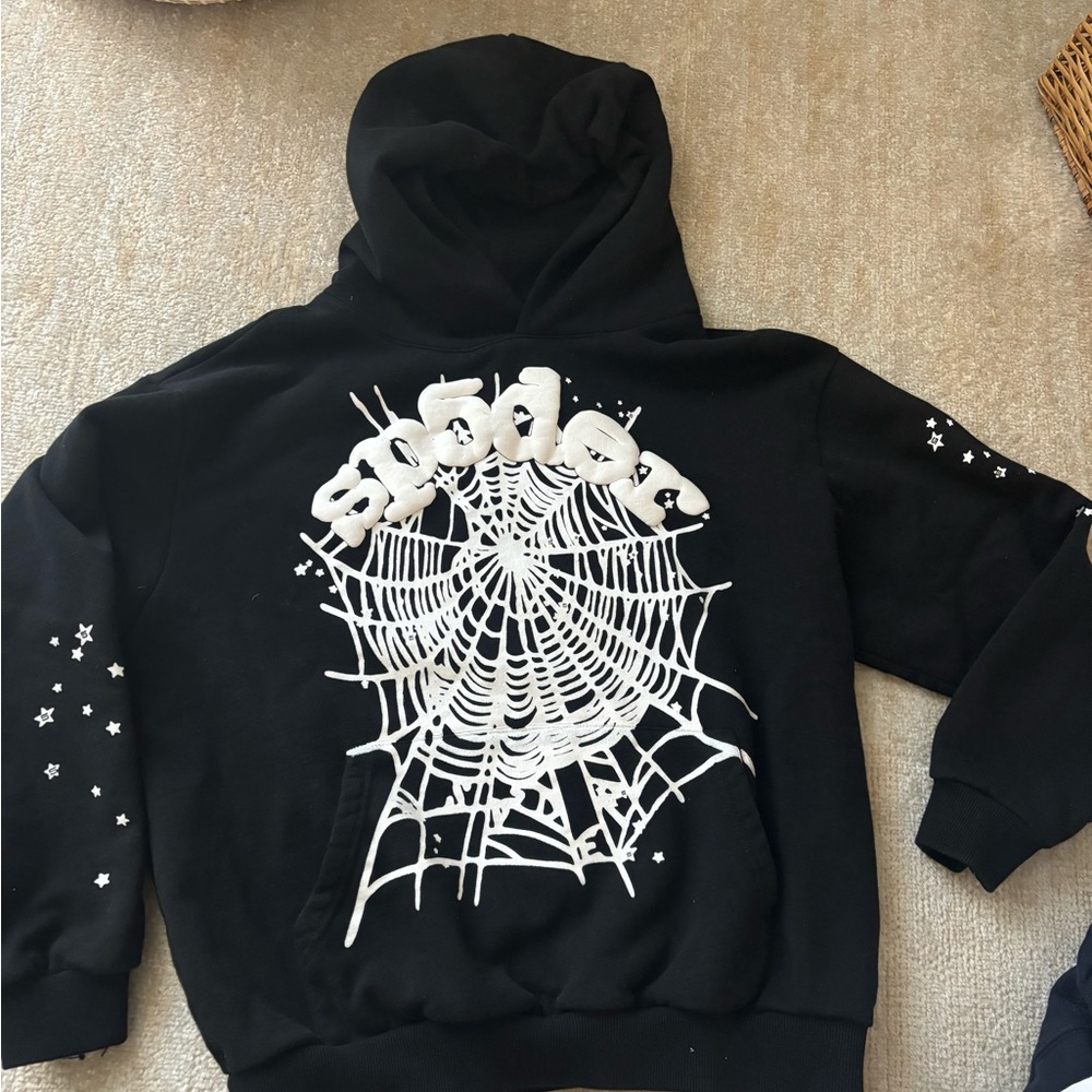Men’s small spider hoodie